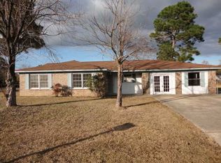 100 General Dennis Dr, Summerville, SC 29486