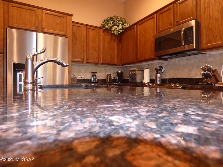 61217 E Arbor Basin Rd — Photo 9