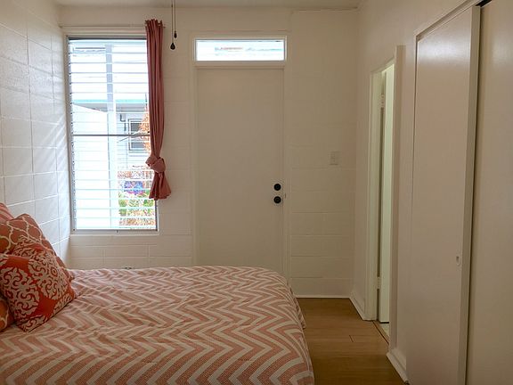 5th image of 733 Pensacola St APT 2