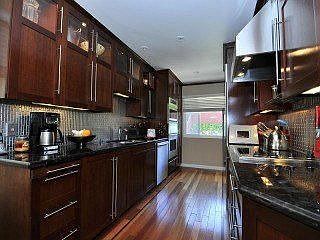 4th image of 2370 Olympic Dr
