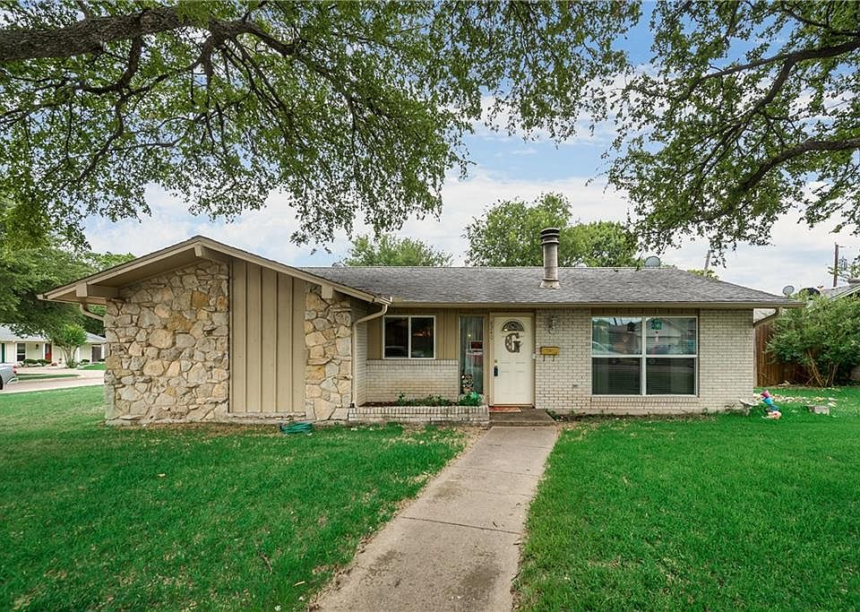 1st image of 8240 Greenhollow Ln
