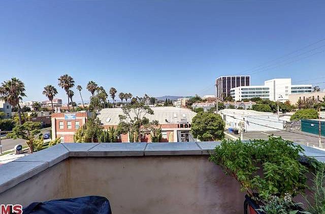 1912 Broadway APT 304, Santa Monica, CA 90404 | Zillow