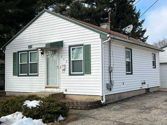 3rd image of 213 E State St
