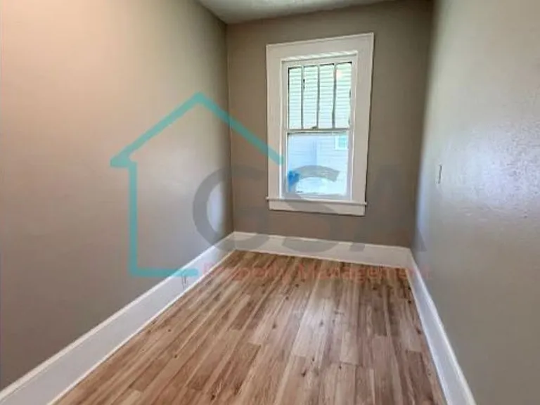 4113 E North St — Photo 25
