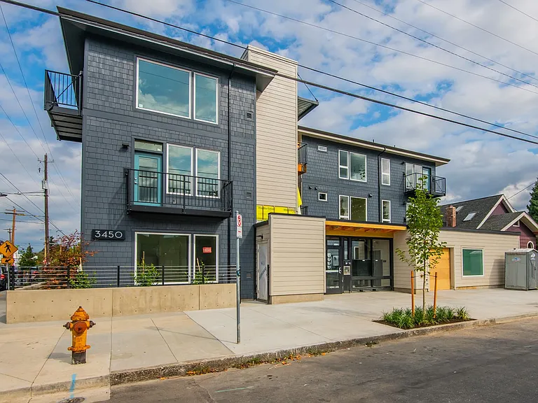 Fremont Villas — Photo 13