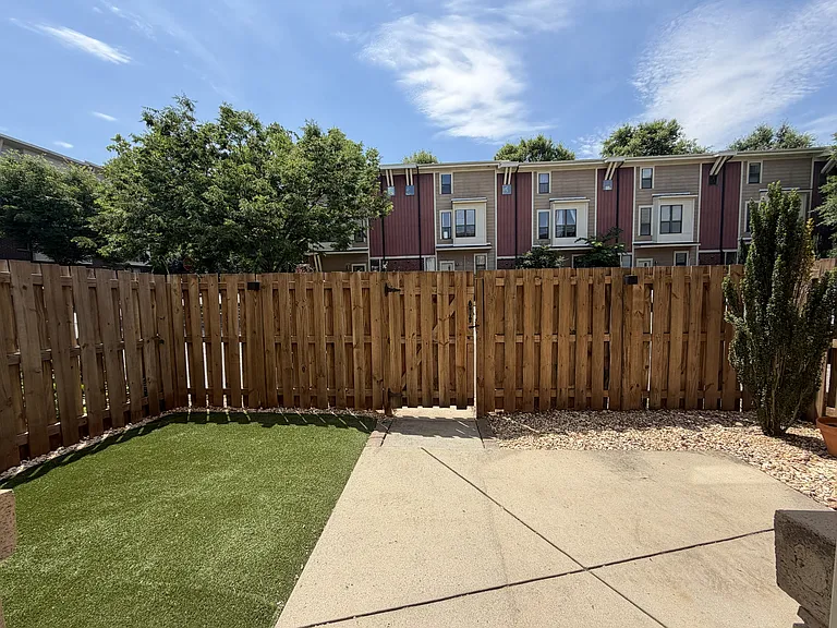 3407 Steel Yard Ct — Photo 47