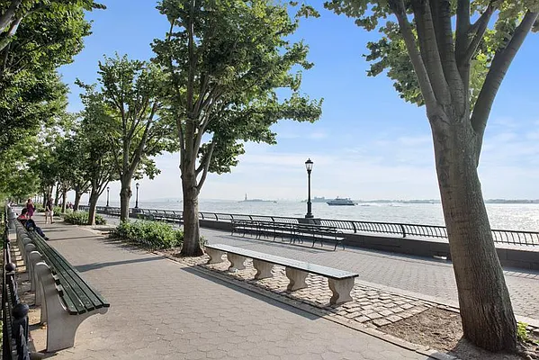 Rented by Keller Williams NYC | media 39