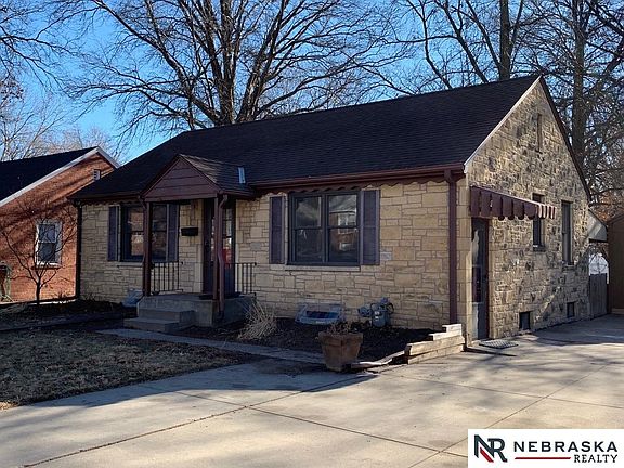 3rd image of 1517 Nemaha St