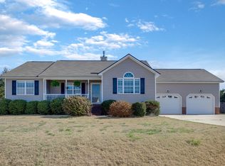 131 Woodglen Dr, Clayton, NC 27527