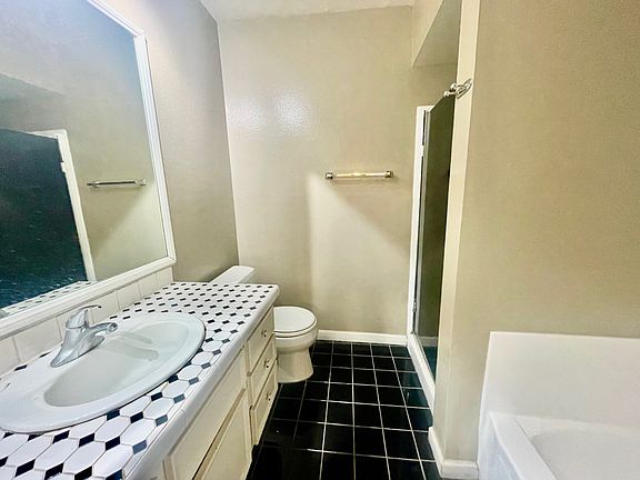 3rd image of 1750 Camino Palmero St APT 240