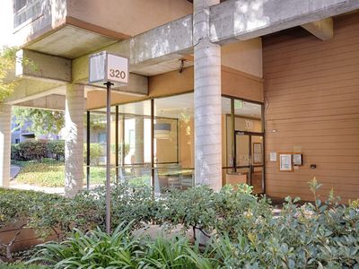 320 N Civic Dr APT 404, Walnut Creek, CA, 94596