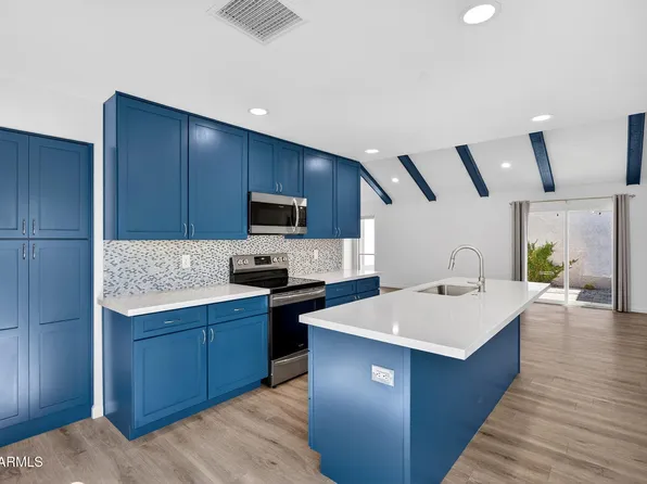 330 E EMBASSY Street, Tempe, AZ 85288