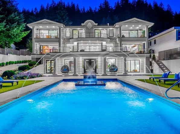 1123 Crestline Rd, West Vancouver, BC V7S 2E3