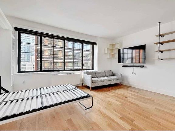 5th image of 2721 44th Dr APT 705