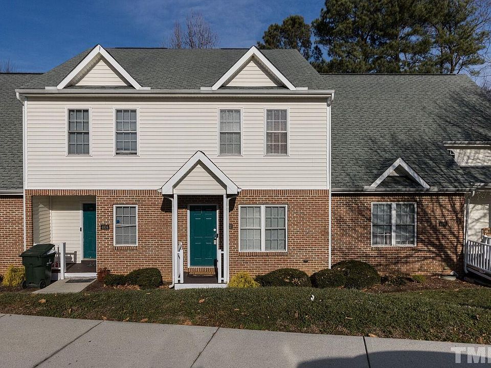 2nd image of 4801 Parkville Dr