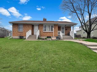 1516 N 16th St, Escanaba, MI 49829