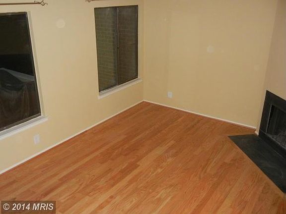 3rd image of 2478 Glengyle Dr #187