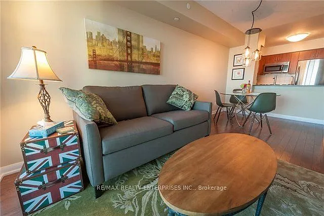 1 bed, $2,375 — Photo 1
