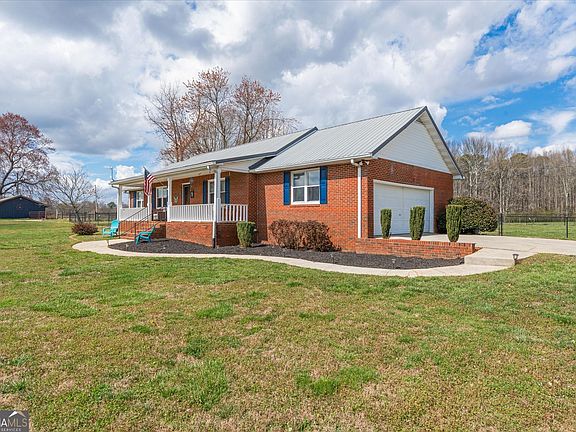 2nd image of 972 Seventh Court Ground Rd