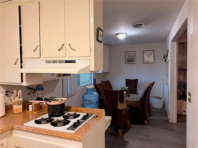2036 E Wilshire Ave — Photo 10