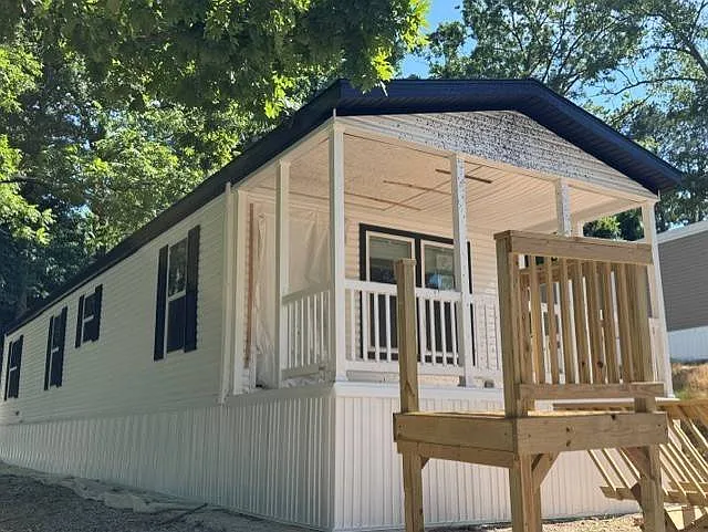 640 State Highway 248 #18