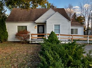 5962 Saint Joe Rd, Fort Wayne, IN 46835