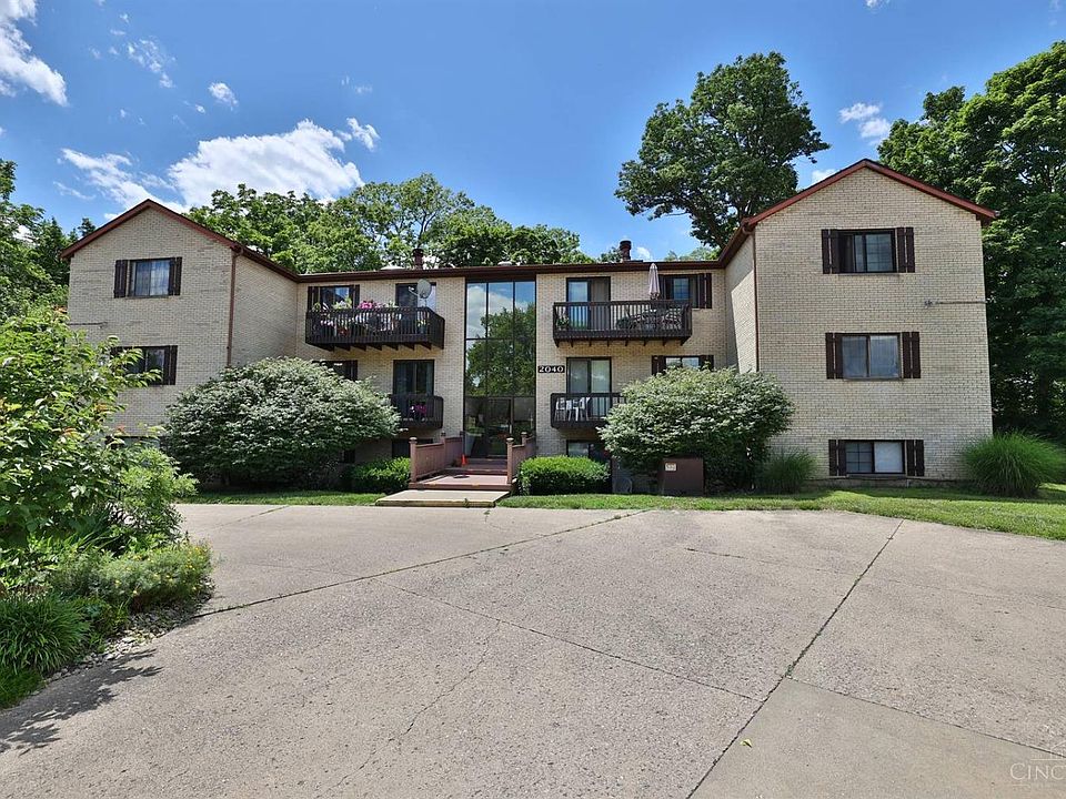 1st image of 2040 Woodtrail Dr APT 5