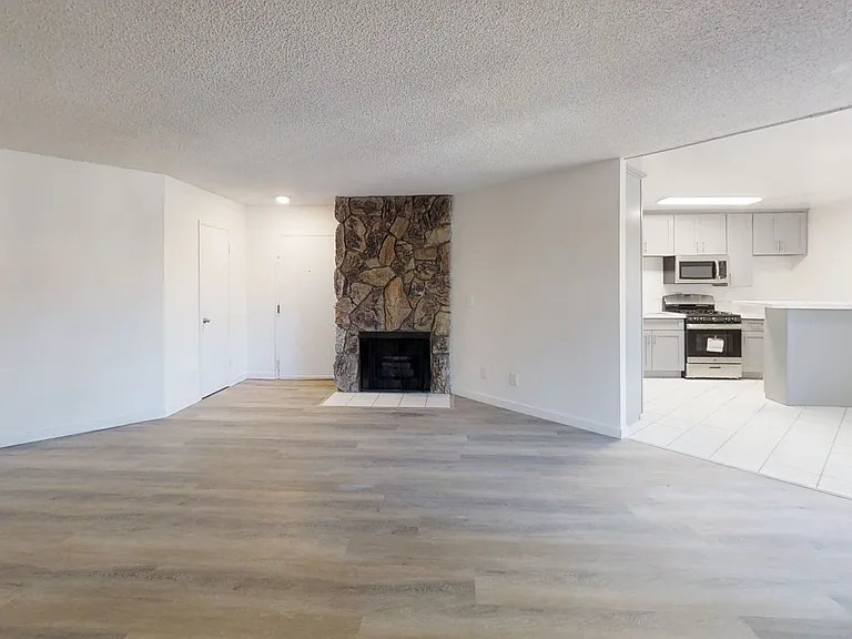 3327 Livonia Ave — Photo 9