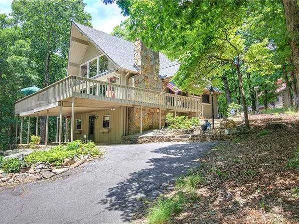 1467 Little Hendricks Mountain Rd, Jasper, GA 30143