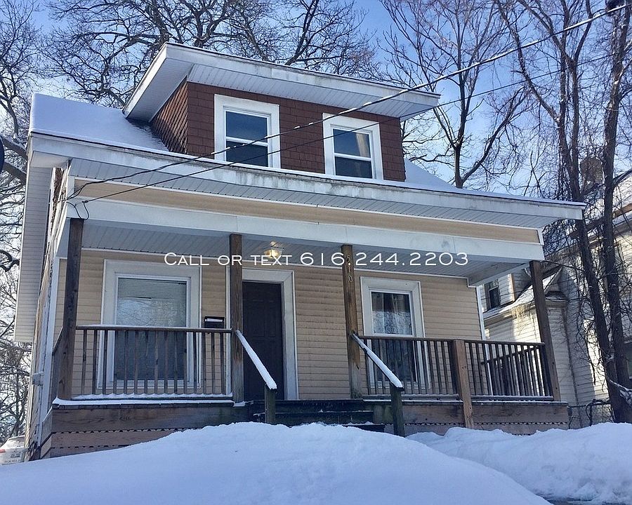 1st image of 510 Dickinson St SE