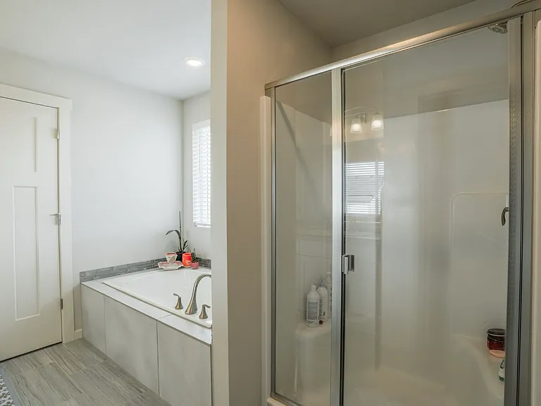 6421 SE 22nd St — Photo 21