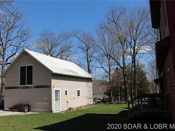 4th image of 155 Little Ln