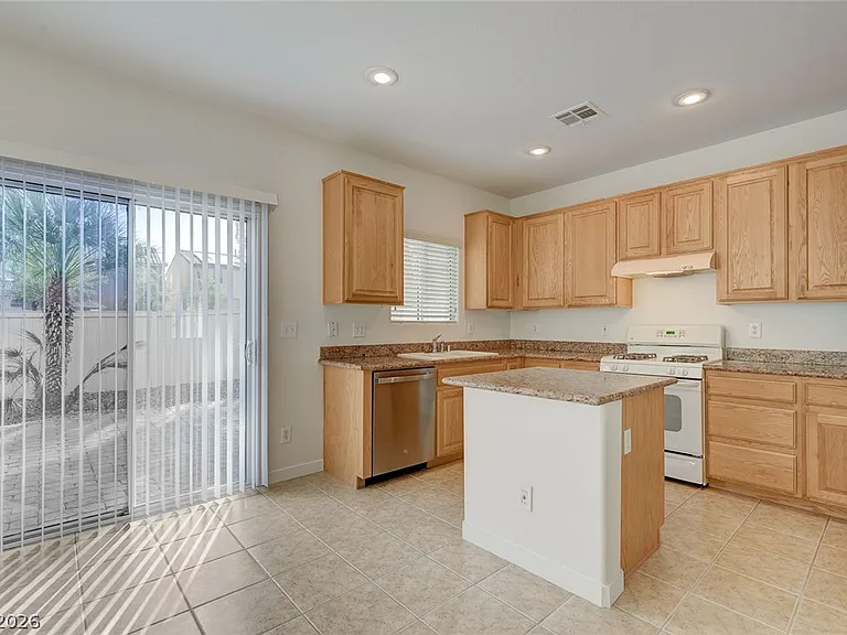 5389 Encino Springs Ave — Photo 13