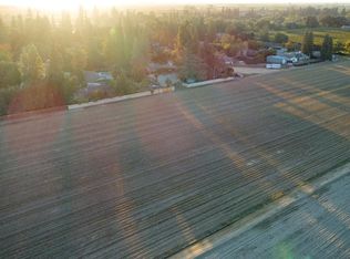 0 400, Kingsburg, CA 93631