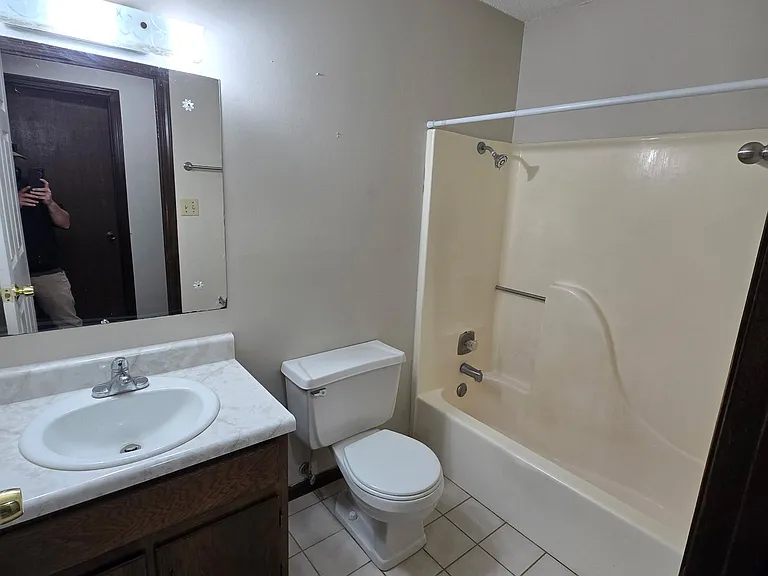 116 N Keene St #D — Photo 8