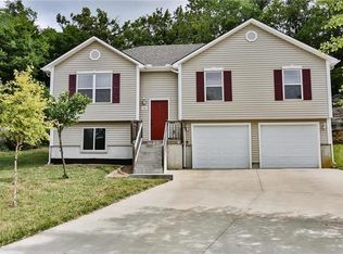 3101 S Viking Ct, Independence, MO 64057
