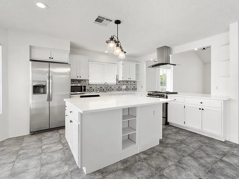 12701 Tantara Dr — Photo 9