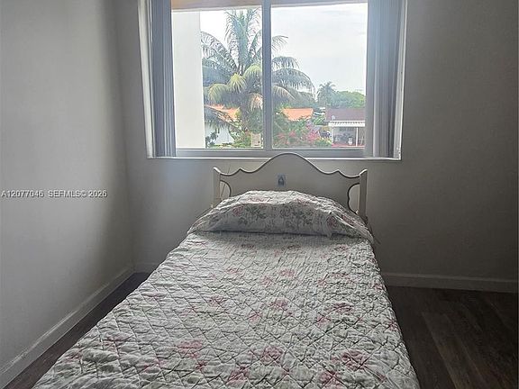 5th image of 8990 SW 24th St APT 226