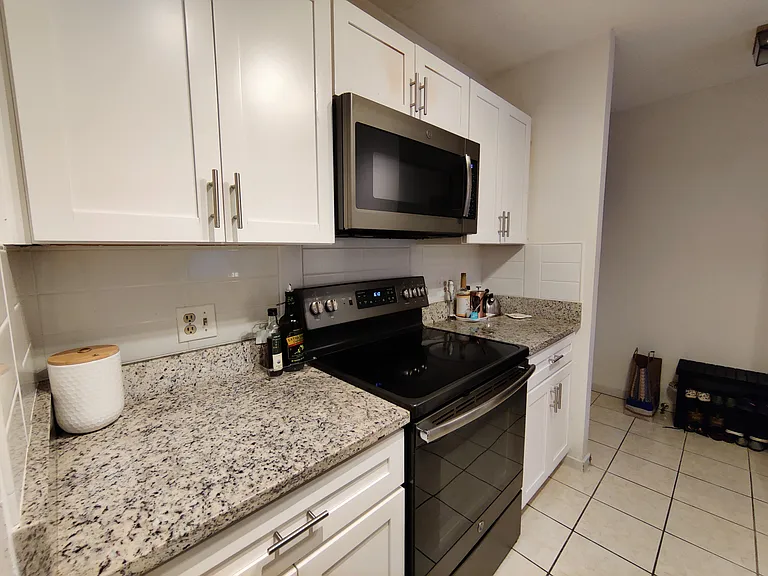 2320 Wisconsin Ave NW #108 — Photo 5