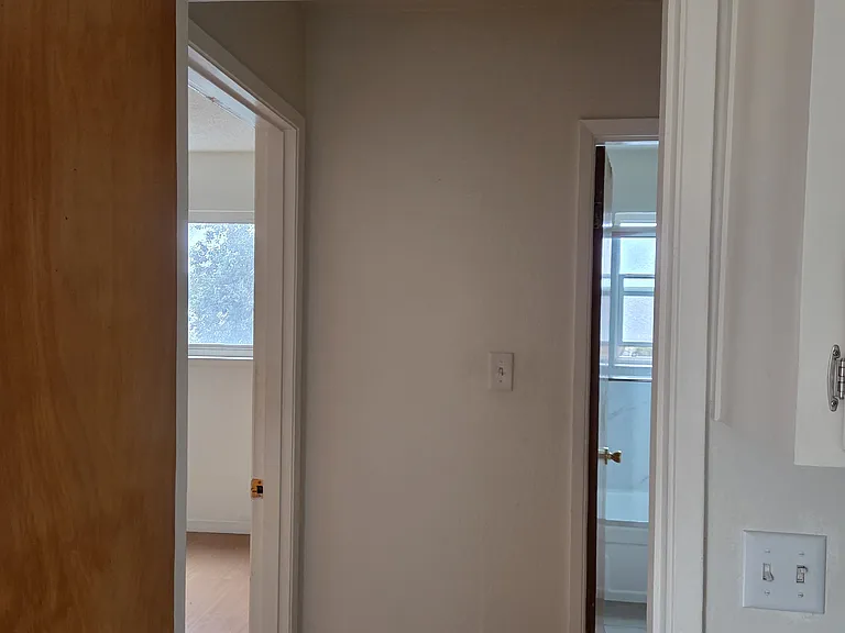 6315 Telegraph Ave #6 — Photo 1