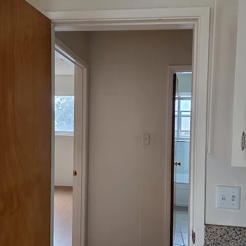 6315 Telegraph Ave #6 Photo 1