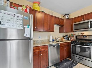 349 Crescent St APT 2, Waltham, MA 02453