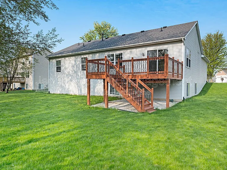 7325 Salerno Cir — Photo 20