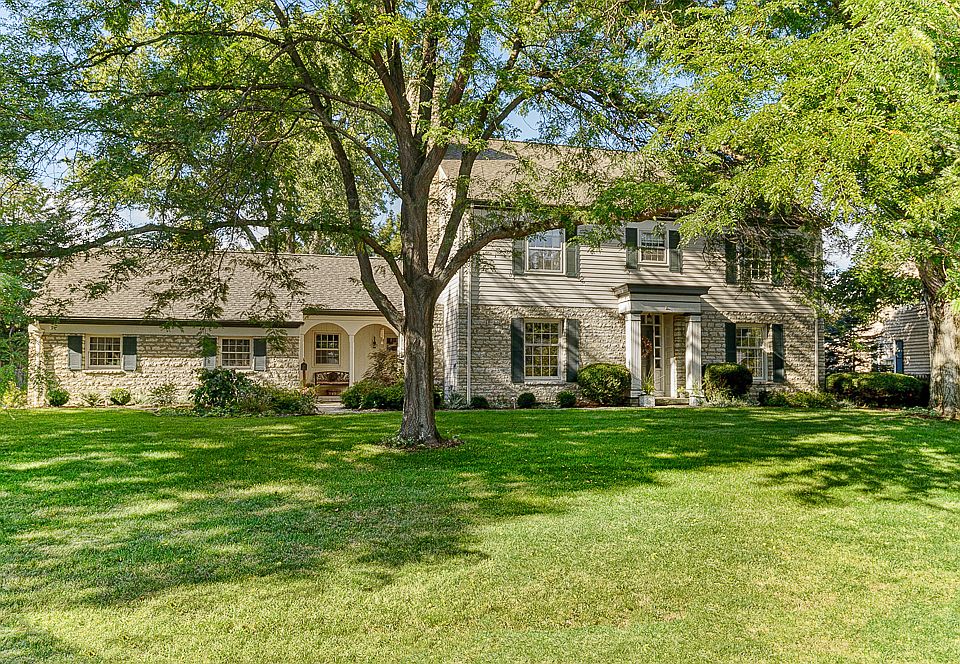 1st image of 1140 Regency Dr