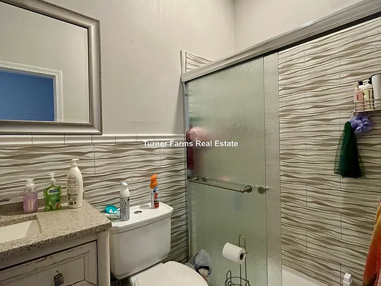 56 Crescent Ave #2R — Photo 14