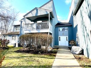45 Drake Ln, Ledgewood, NJ 07852