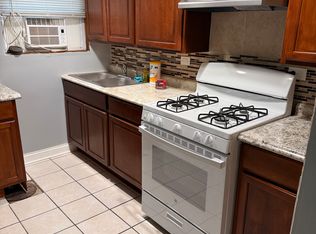 530 Waltham St #B, Hammond, IN 46320