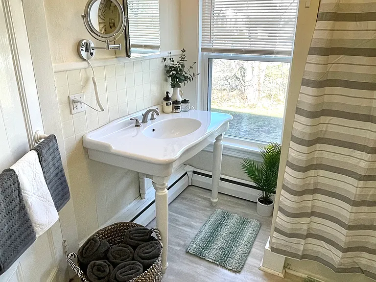 91 Central St #2 — Photo 9