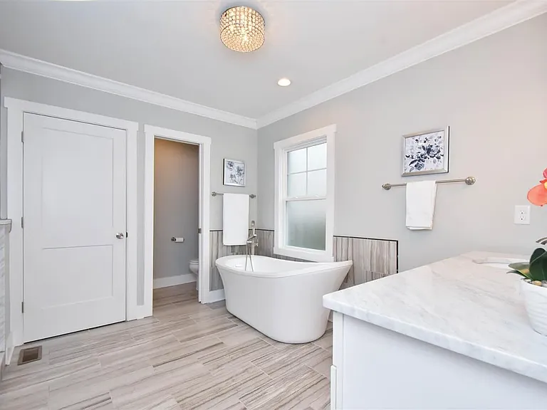 530 Chinoe Rd — Photo 16