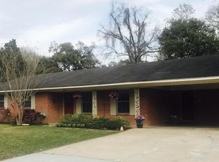 218 Buena Vista Dr, Long Beach, MS 39560